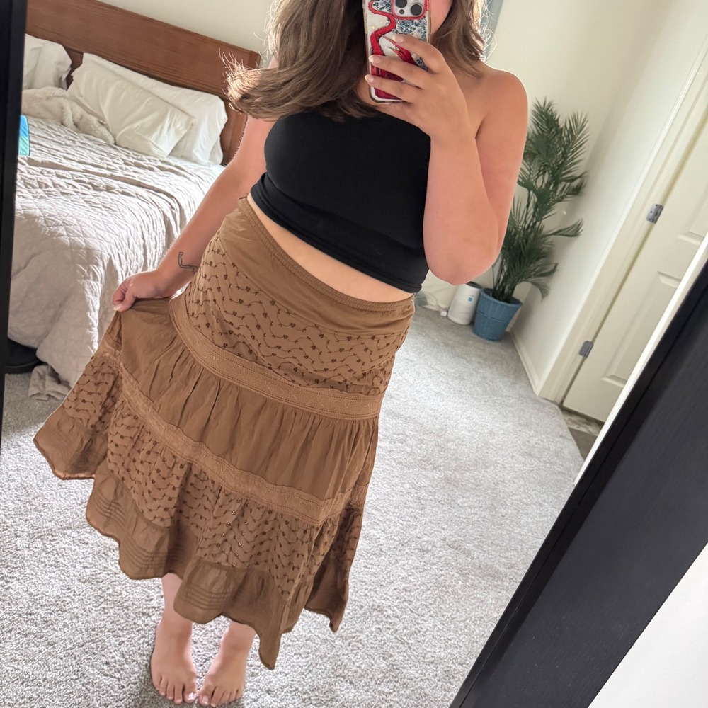 Cottagecore Boho I.E. Relaxed Tiered Midi Skirt Size 8 Brown Embroidery Lace